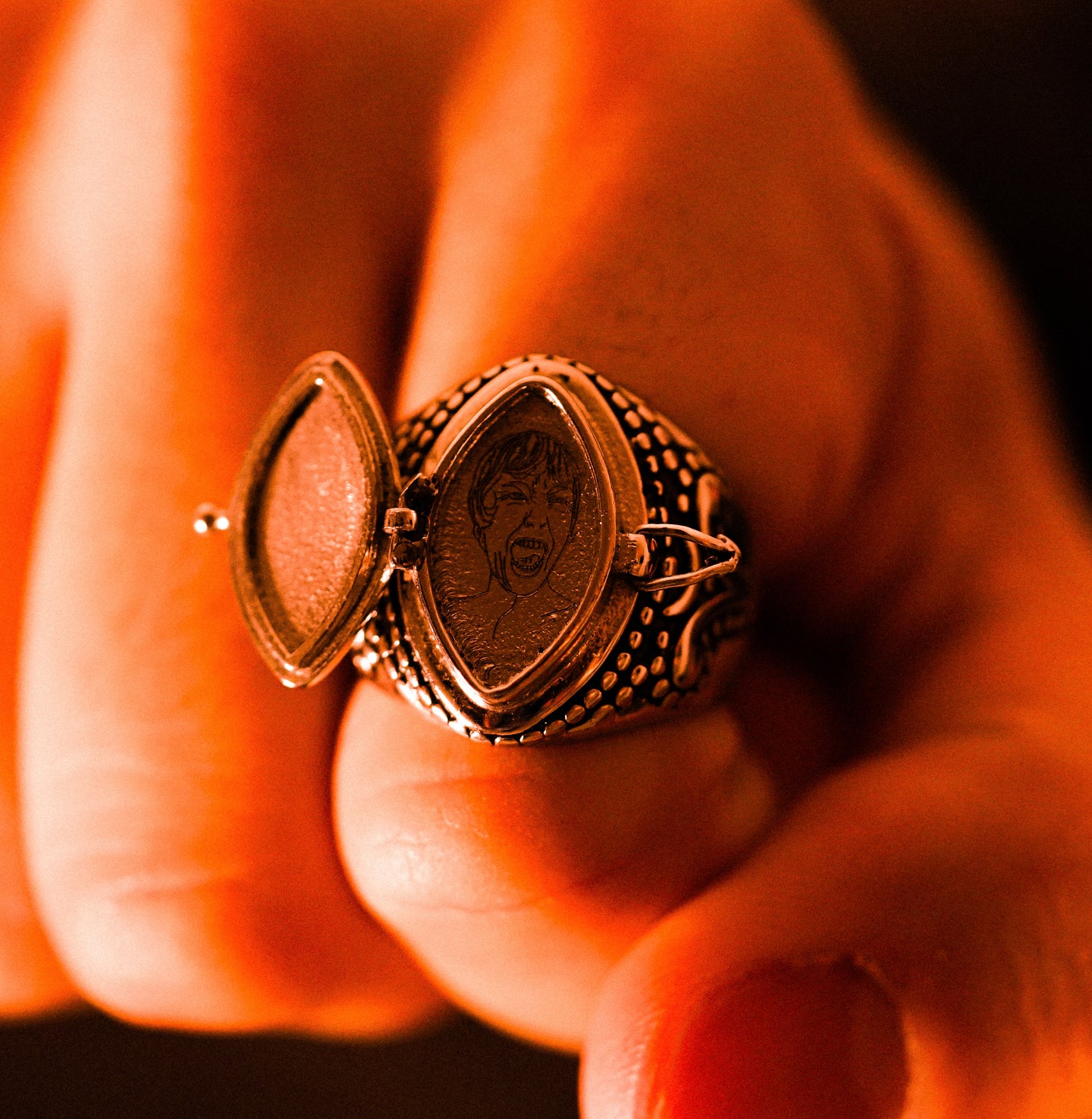 Lurking Terror Ring - Fashion Jewelry by Yordy.