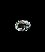 Load image into Gallery viewer, Evil Ghost Ring - Fashion Jewelry by Yordy.