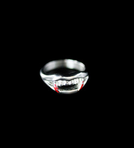 Wicked Fangs Ring - Fashion Jewelry by Yordy.