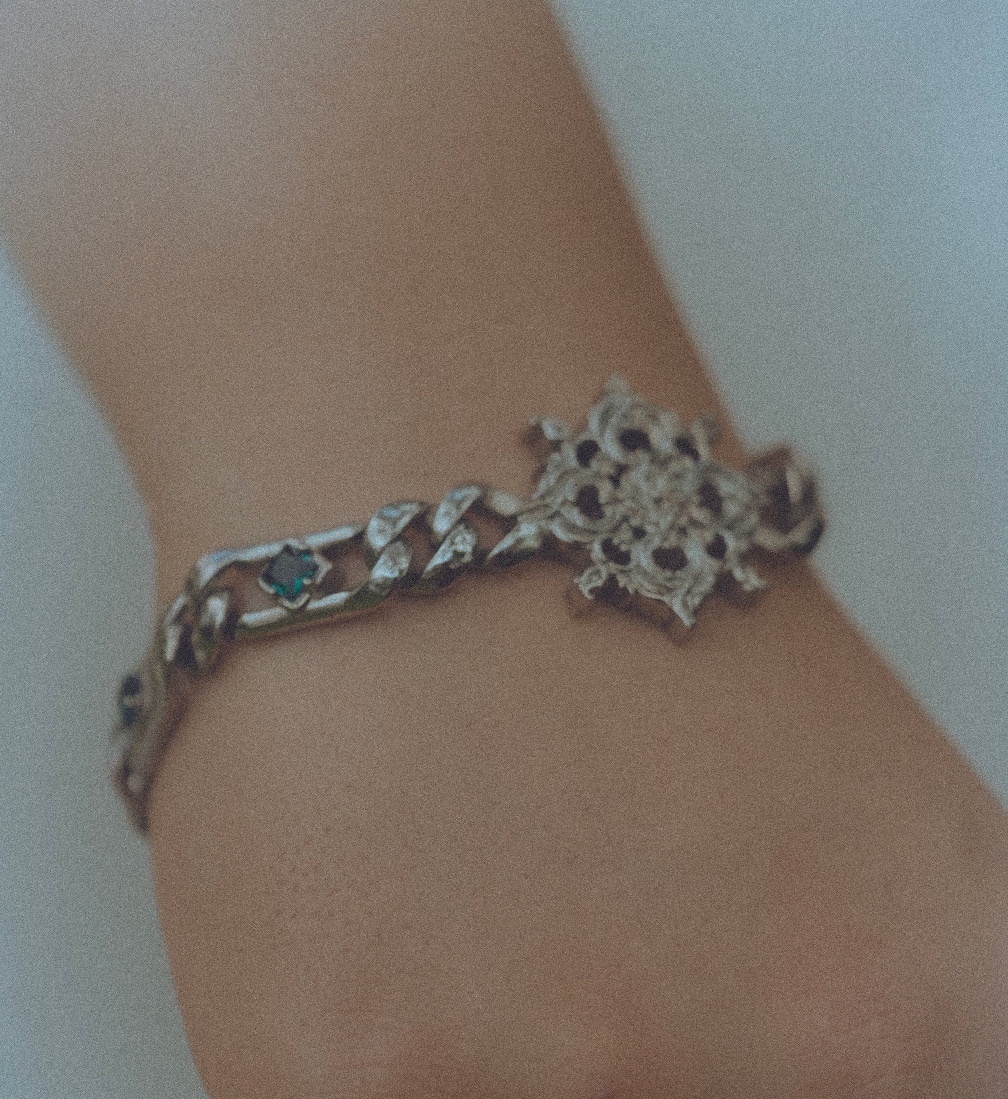 Fleure Essence Bracelet - Fashion Jewelry by Yordy.