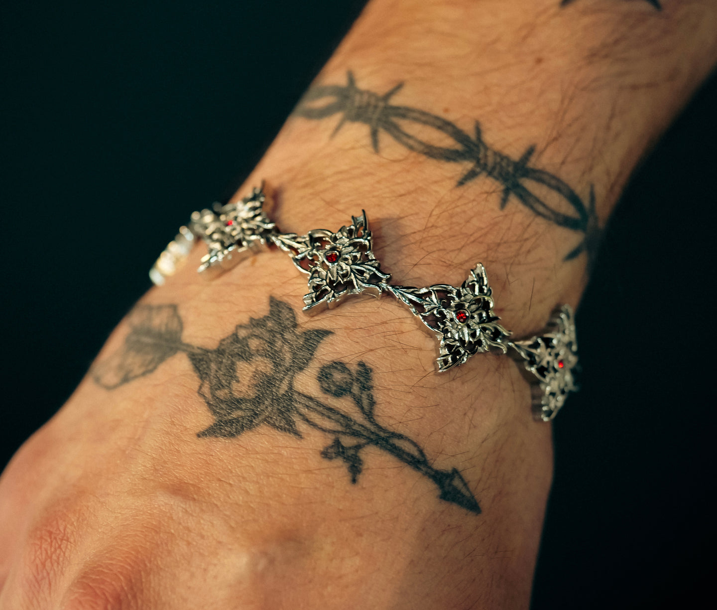 Passione Divina Bracelet - Fashion Jewelry by Yordy.