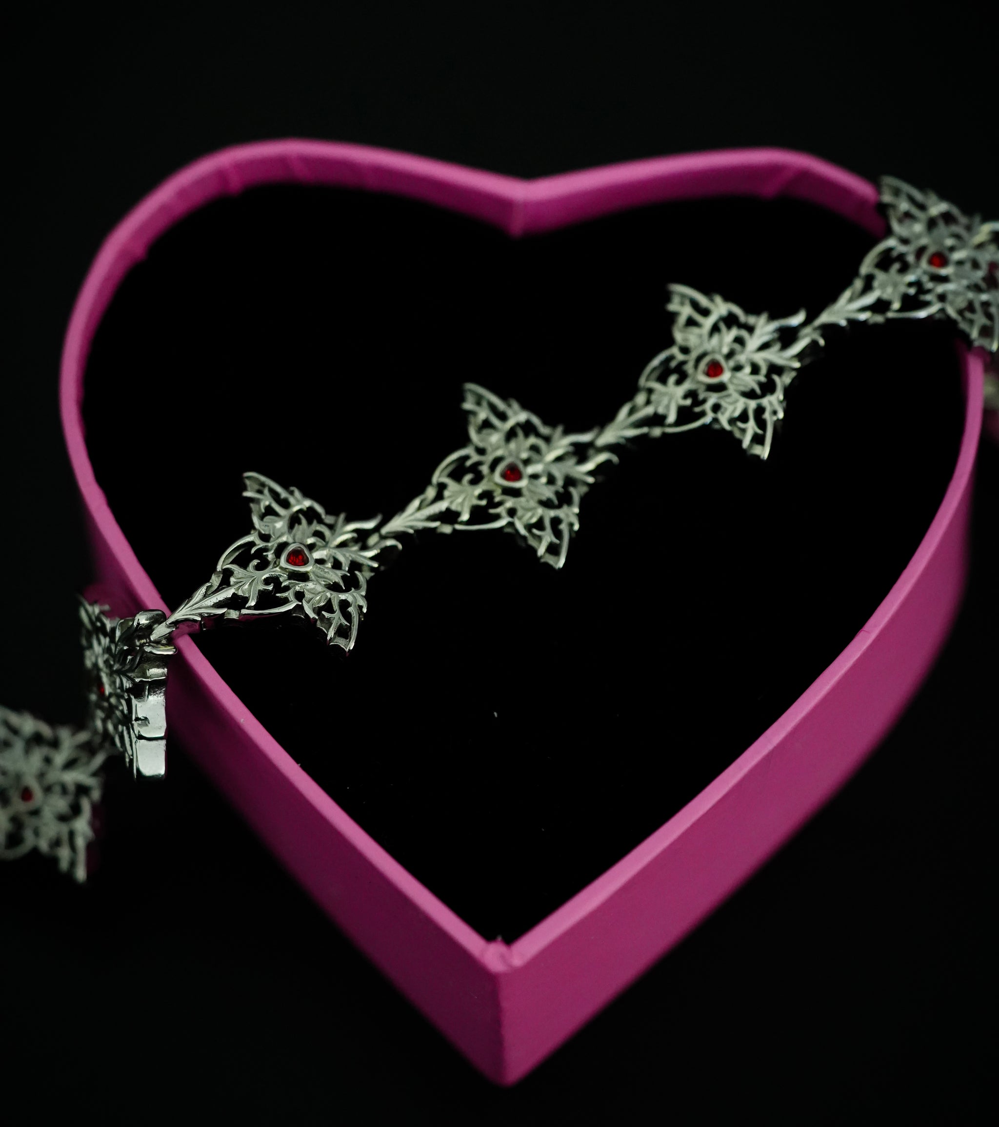 Passione Divina Bracelet - Fashion Jewelry by Yordy.