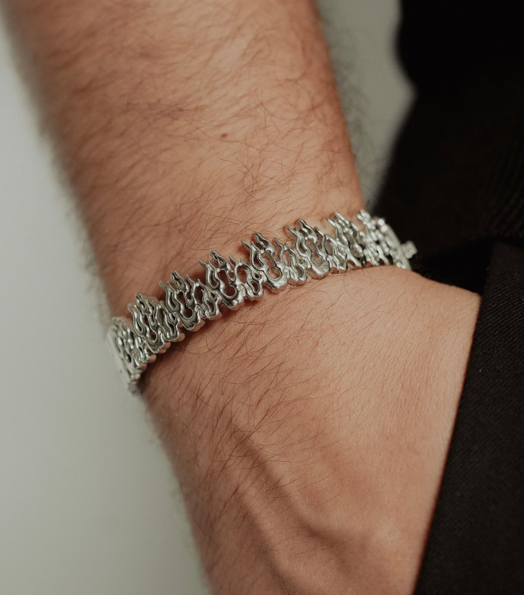 Ignis Bracelet Bangle