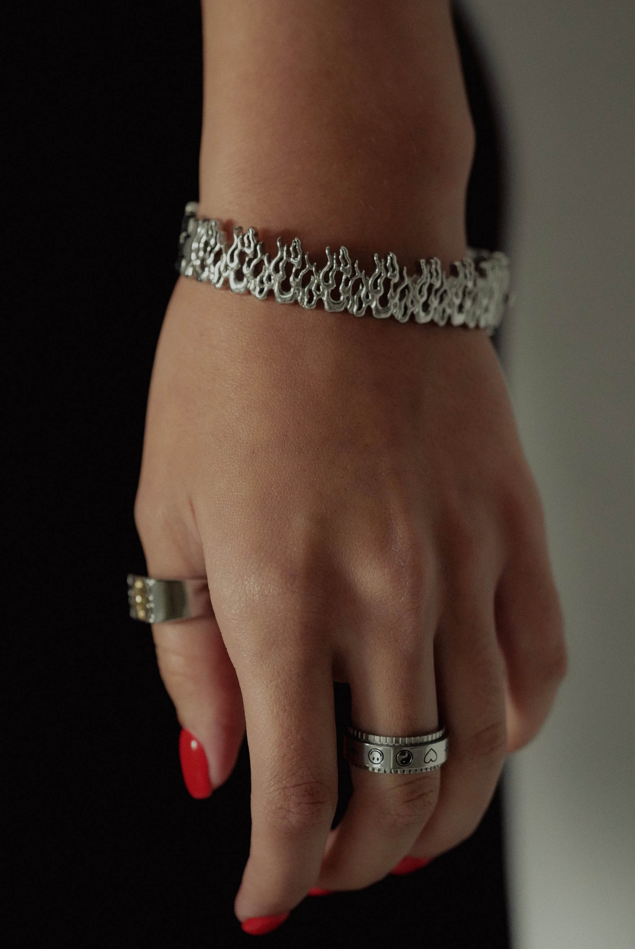 Ignis Bracelet Bangle