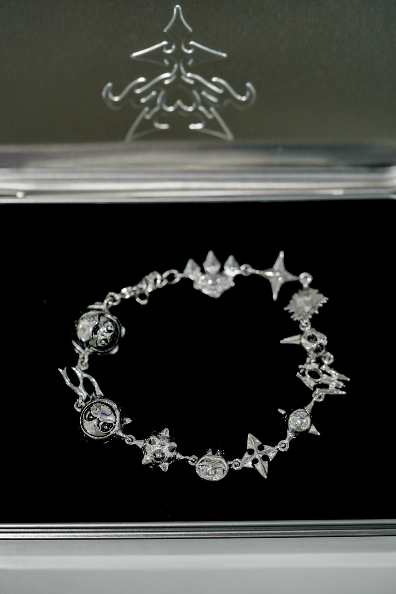 Memoria Bracelet - Fashion Jewelry by Yordy.