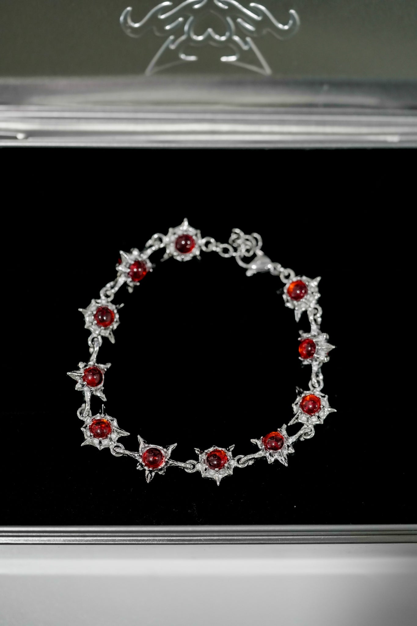 Scarlet Halo Bracelet - Fashion Jewelry by Yordy.