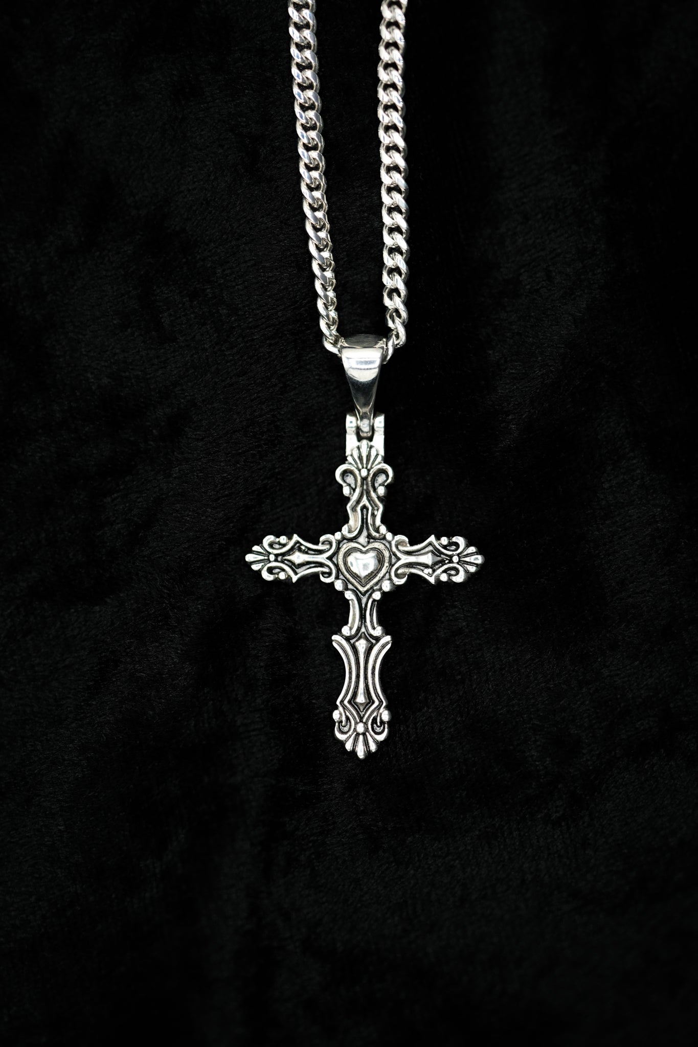 Amor Eterno Necklace