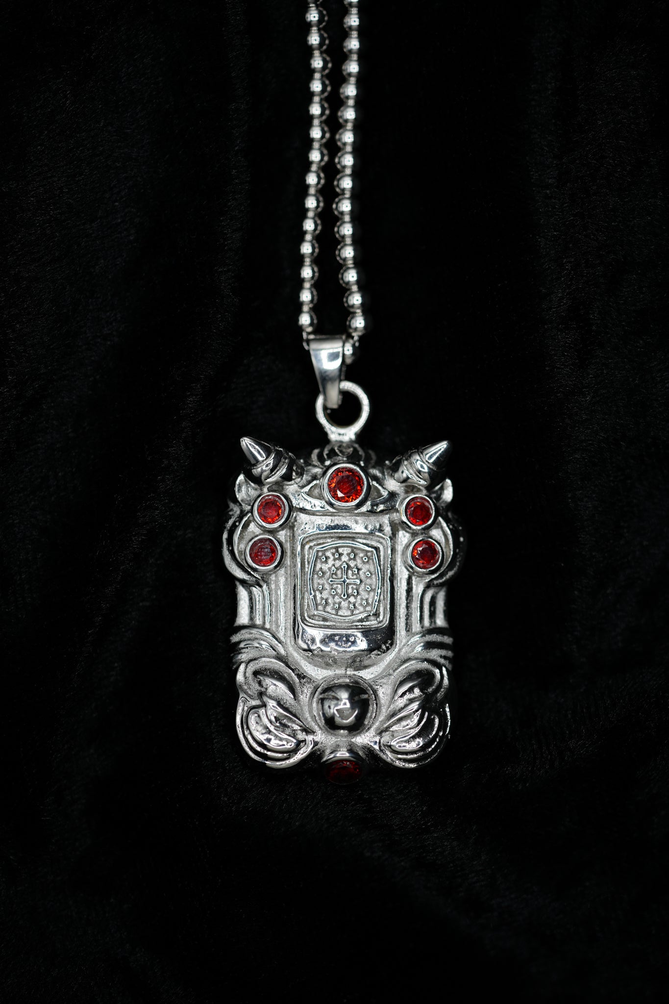 York E-Pad Necklace