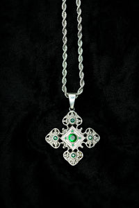 Verdelle Arch Necklace