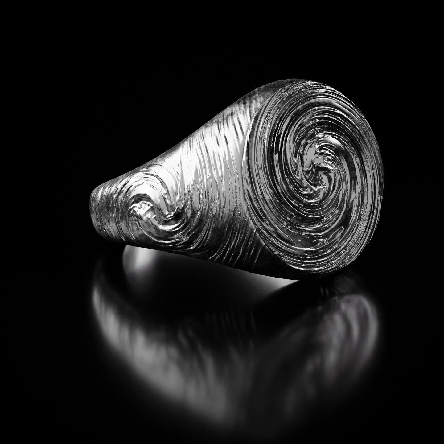 Spiraled Love Ring - Fashion Jewelry by Yordy.