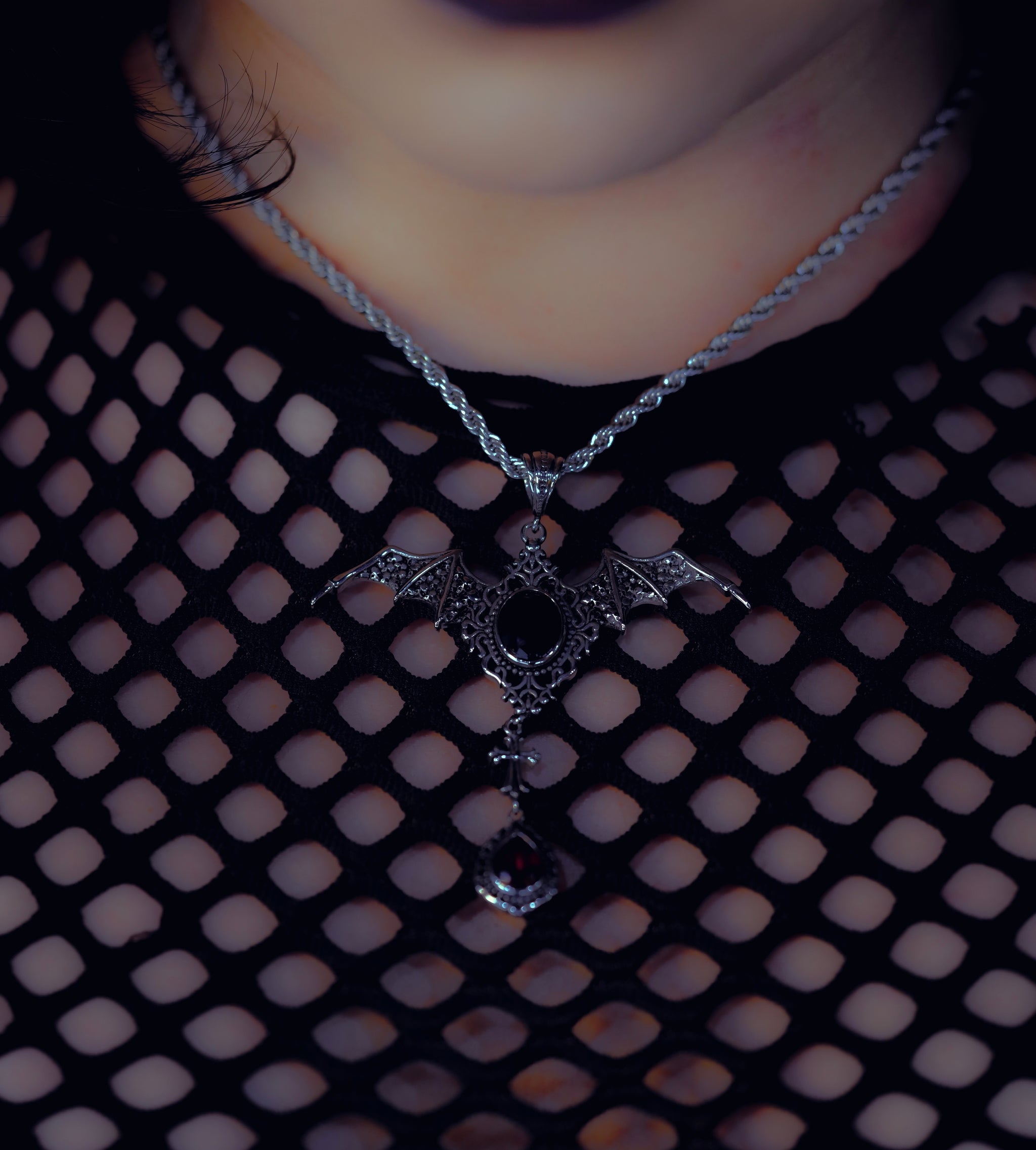 Midnight Shadows Necklace - Fashion Jewelry by Yordy.