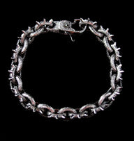 Silver Spikes Bracelet - Fashion Jewelry by Yordy.