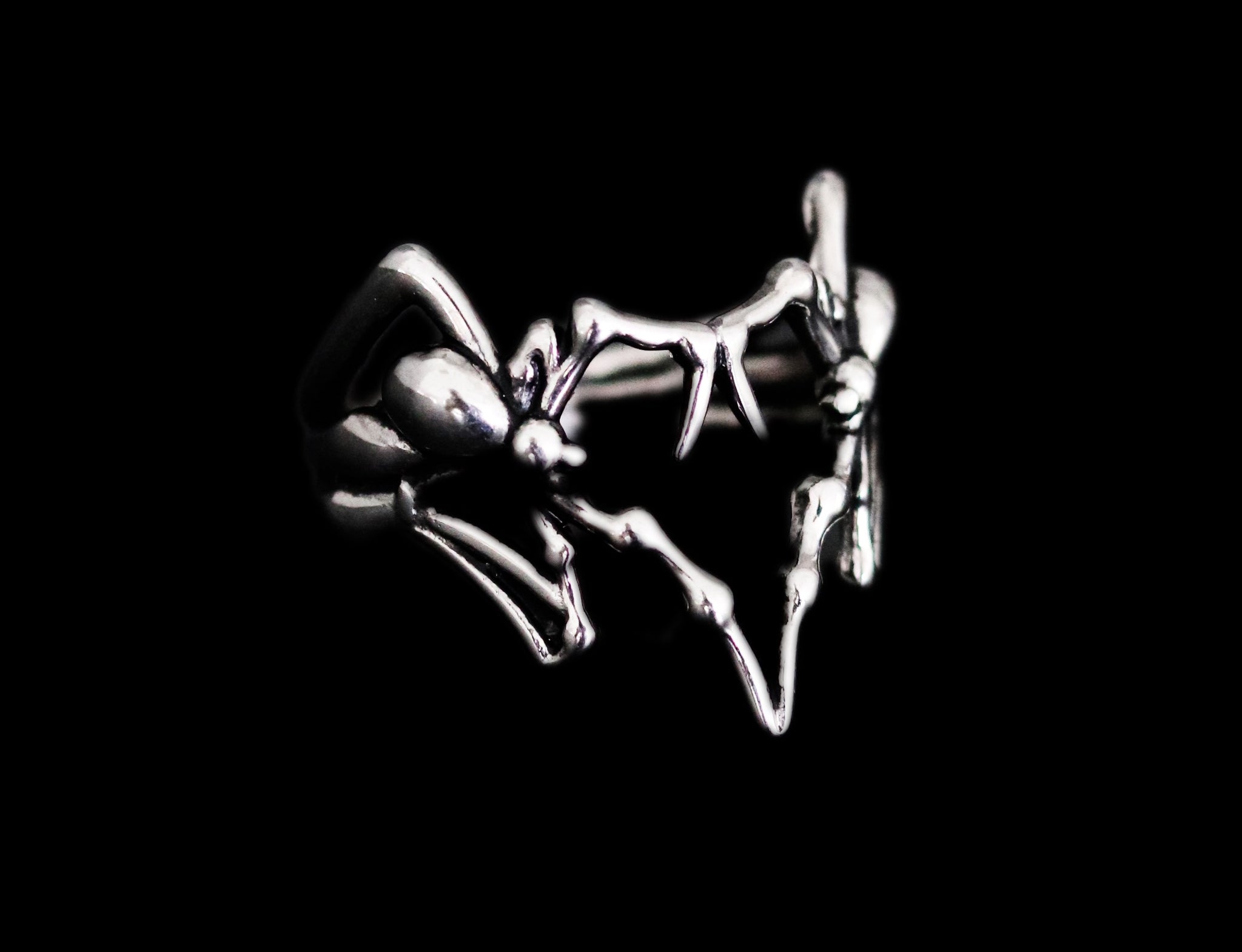 Spider Infatuation Ring - Fashion Jewelry by Yordy.