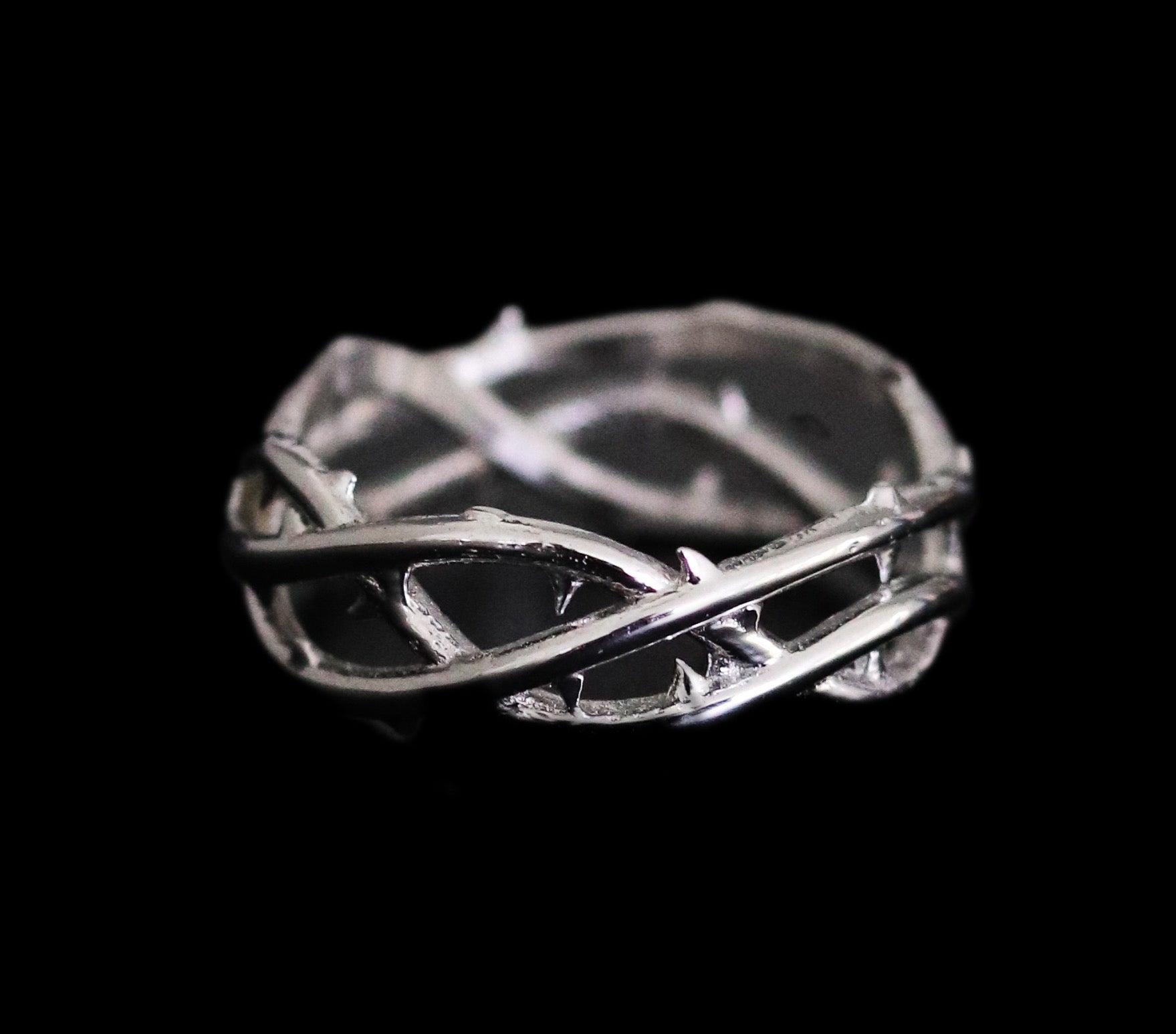 YORDY Silver Barbwire Ring on hand