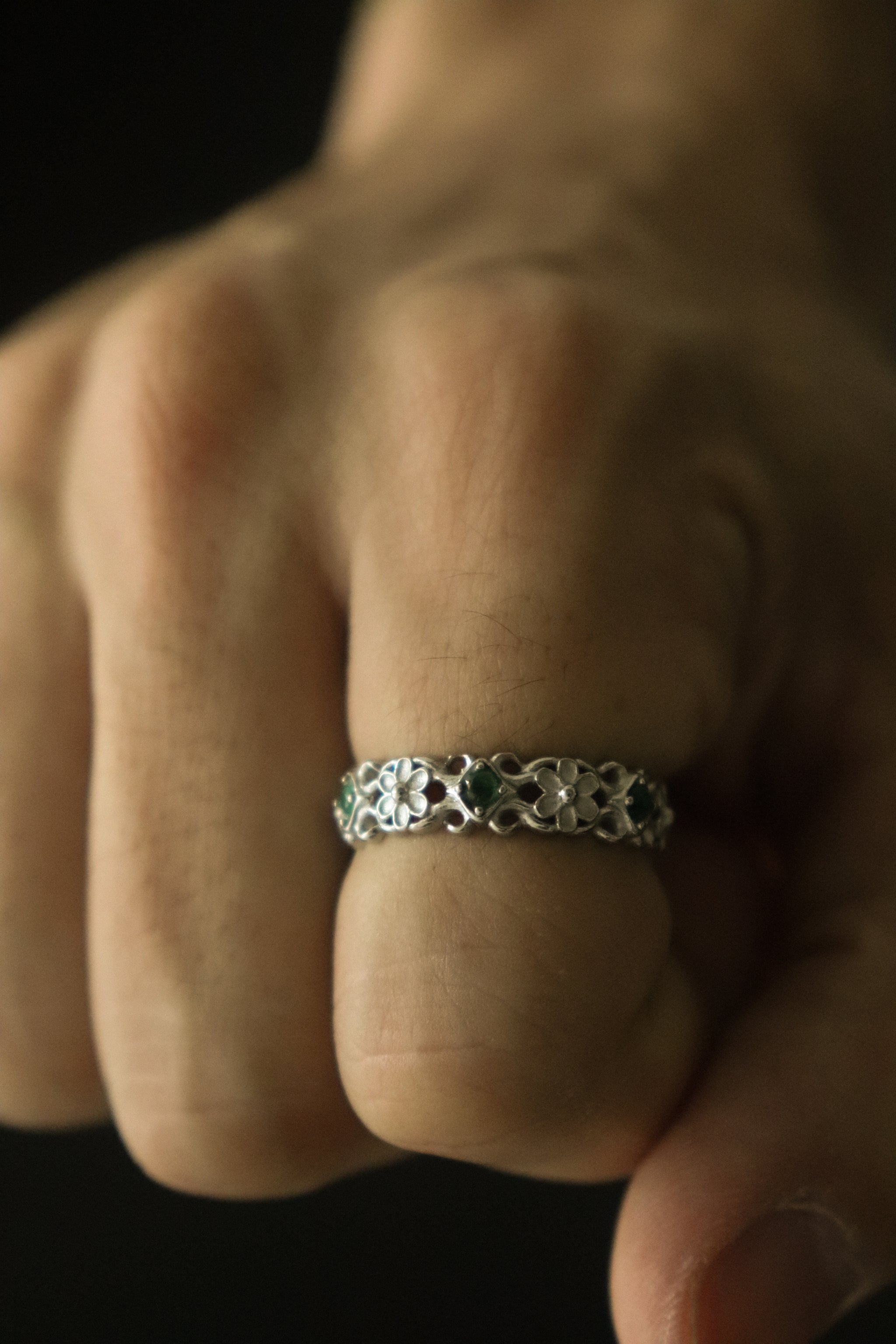 Silver Flower Jewels Ring - Fashion Jewelry by Yordy.