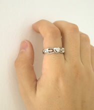 Load image into Gallery viewer, Distant Lovers Ring - Fashion Jewelry by Yordy.