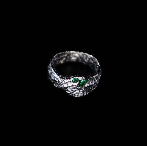 Melted Emerald Ring - Fashion Jewelry by Yordy.