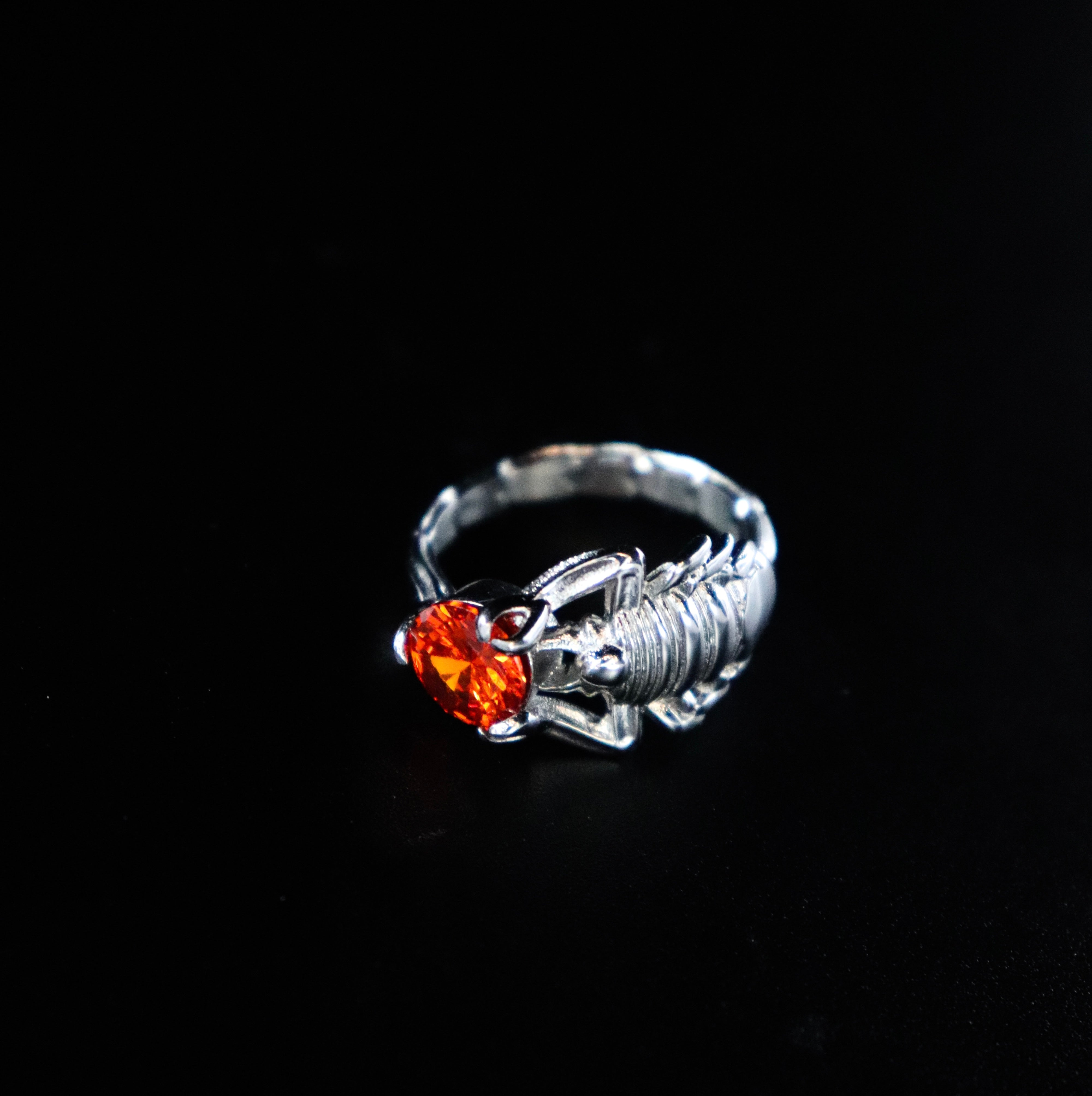 Sterling Silver Plated Scorpion Fashion Ring For Women - Size 7 Or 8 - B383