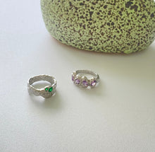 Load image into Gallery viewer, Melted Emerald Ring - Fashion Jewelry by Yordy.