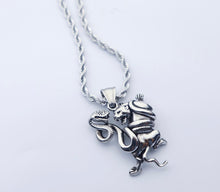 Load image into Gallery viewer, Silver Wild Battle Necklace - Fashion Jewelry by Yordy.