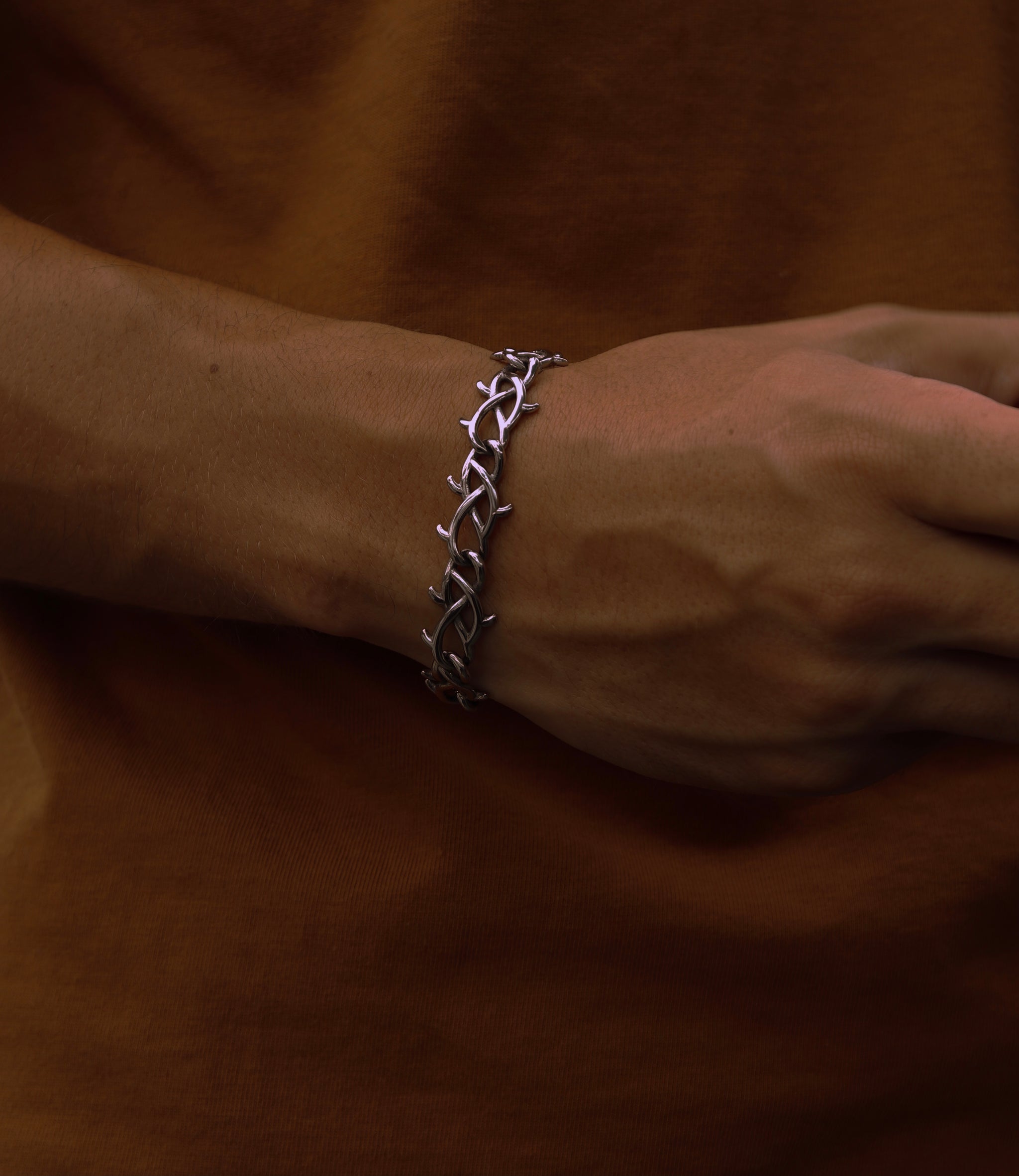 Silver Barbwire Bracelet - Fashion Jewelry by Yordy.