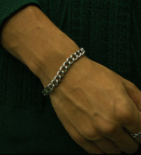 Load image into Gallery viewer, Silver Twisted Curb Bracelet - Fashion Jewelry by Yordy.