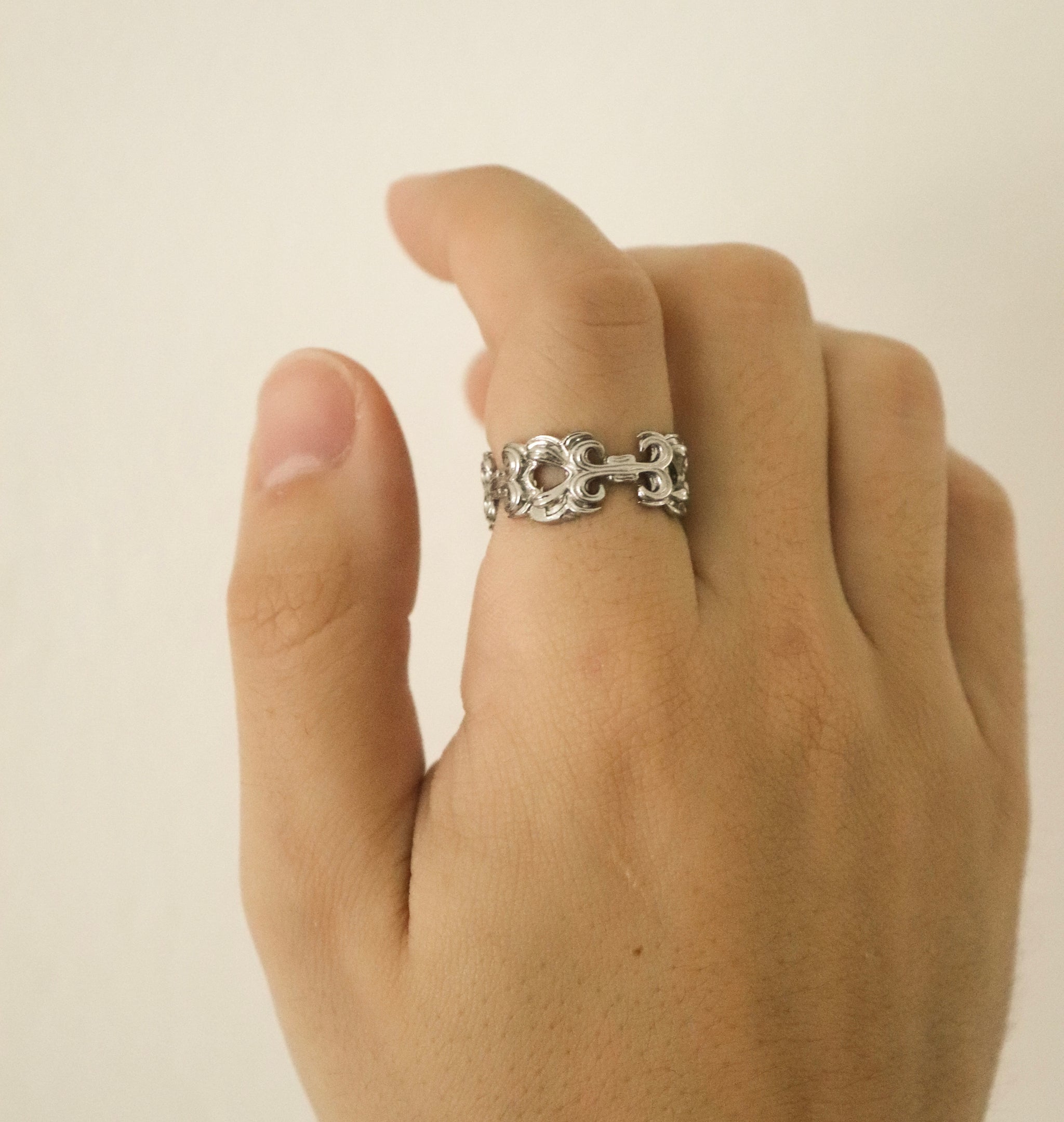 Divine Love Ring - Fashion Jewelry by Yordy.