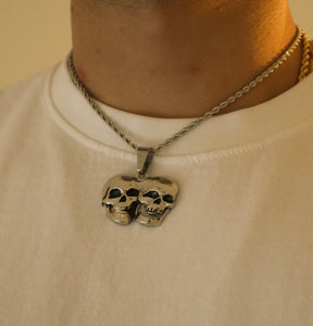 Skull’s Melt Necklace - Fashion Jewelry by Yordy.