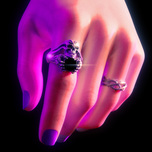 Load image into Gallery viewer, Silver Barbwire Ring - Fashion Jewelry by Yordy.