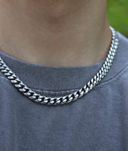 Load image into Gallery viewer, Silver Chain Choker 8mm - Fashion Jewelry by Yordy.