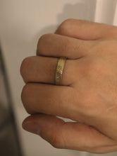 Load image into Gallery viewer, Golden Waves Ring - Fashion Jewelry by Yordy.