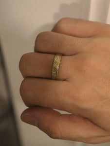 Golden Waves Ring - Fashion Jewelry by Yordy.