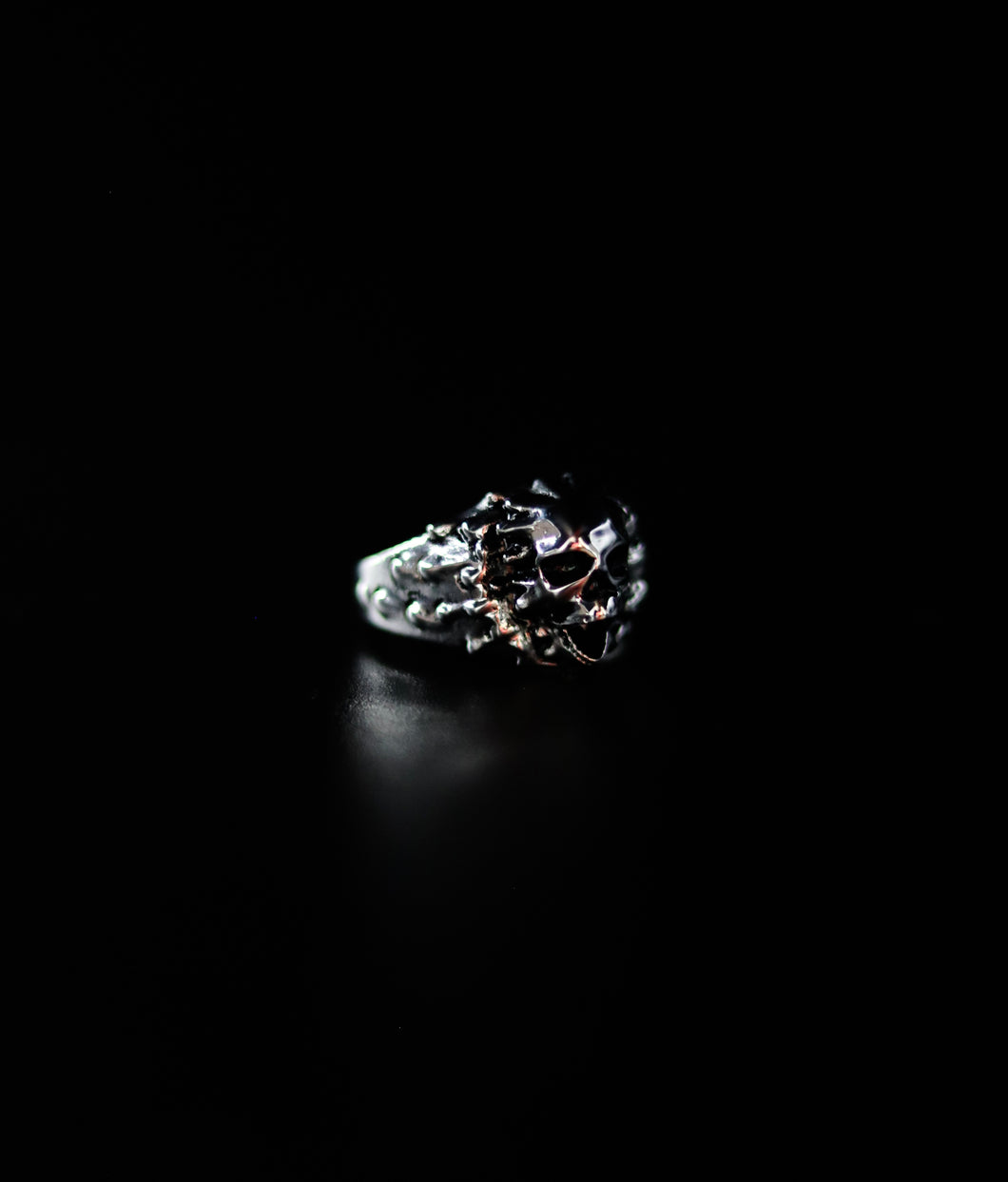 Silver Melting Skull Ring - Fashion Jewelry by Yordy.