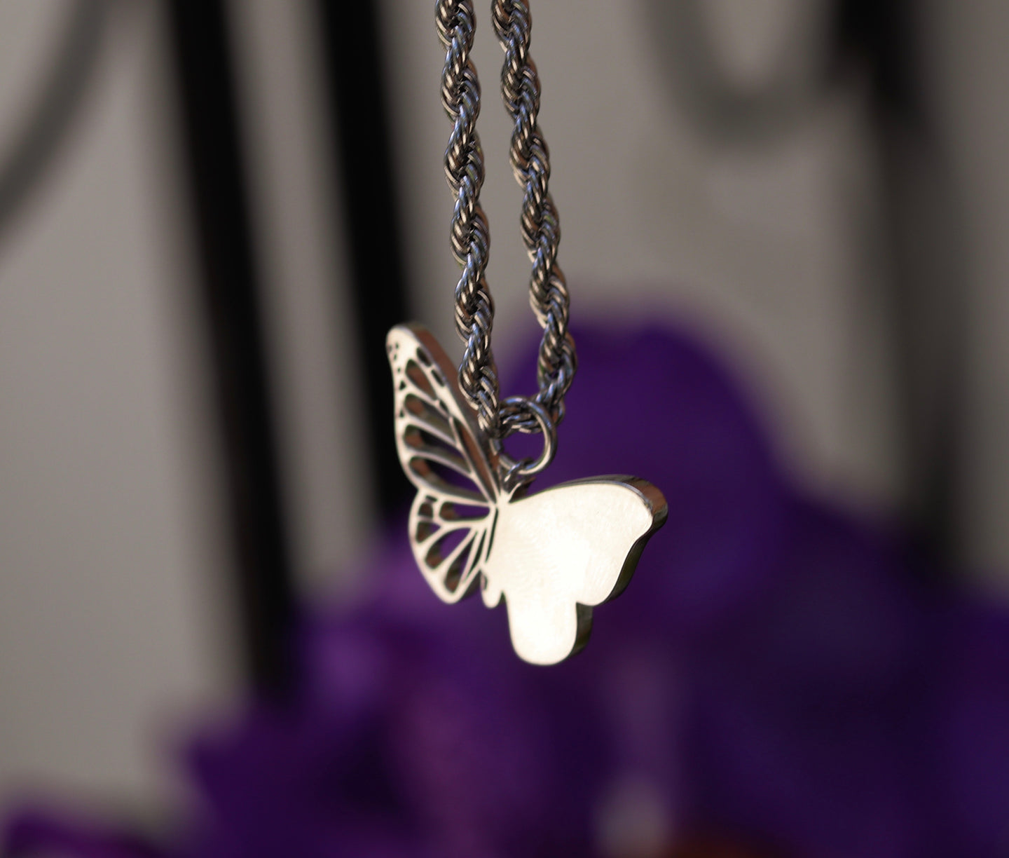 Silver Split Butterfly Necklace - Fashion Jewelry by Yordy.
