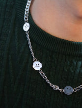 Load image into Gallery viewer, Silver Mood Necklace - Fashion Jewelry by Yordy.