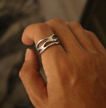 Load image into Gallery viewer, Silver Twirls Ring - Fashion Jewelry by Yordy.