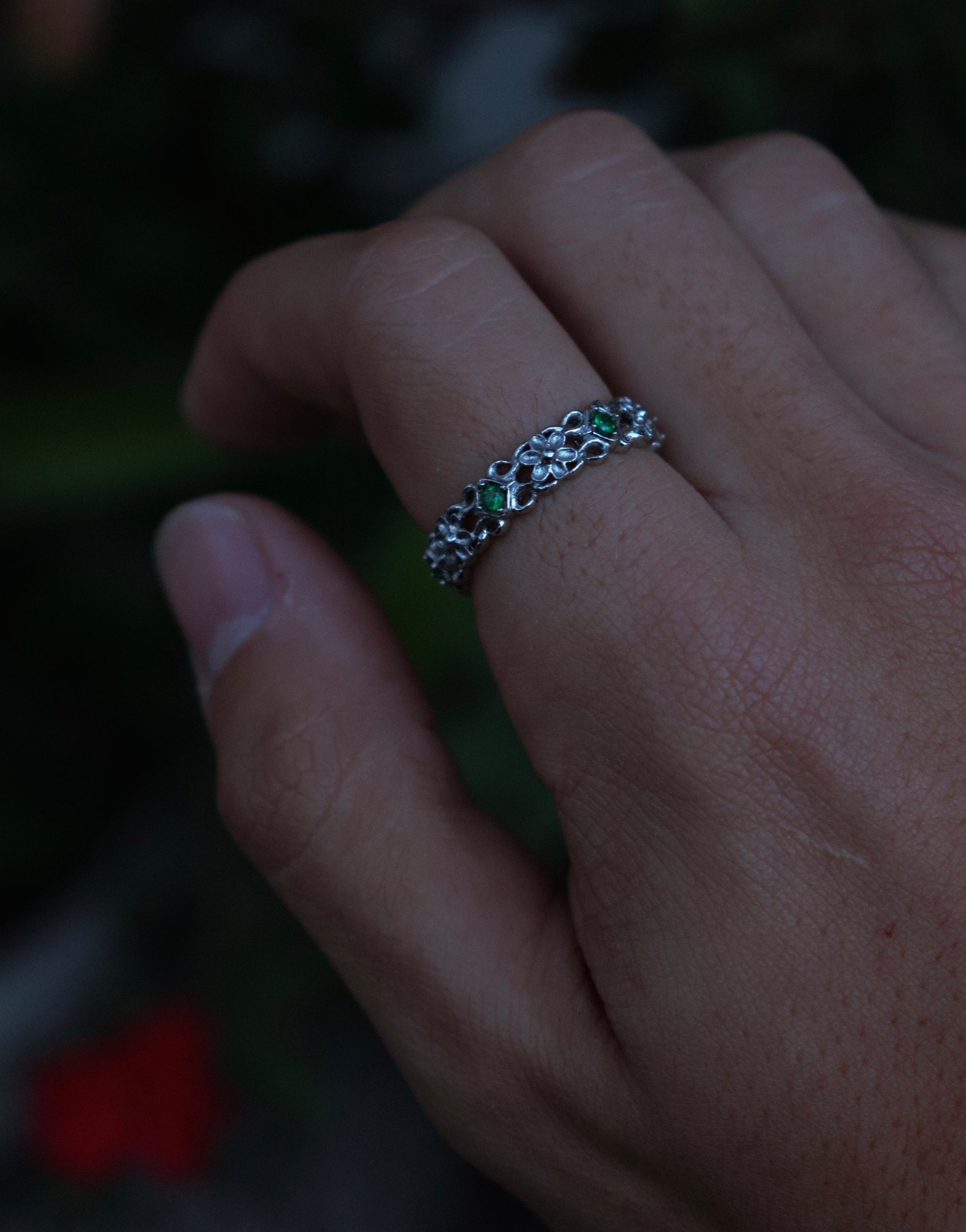 Silver Flower Jewels Ring - Fashion Jewelry by Yordy.