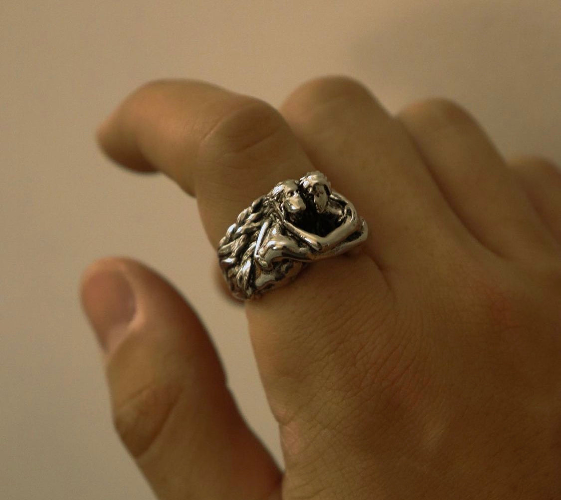Silver Lovers Hug Ring - Fashion Jewelry by Yordy.