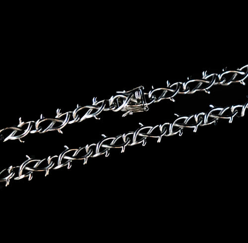 Silver Barbwire Chain - Fashion Jewelry by Yordy.